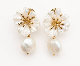 Fresh water flower pearls