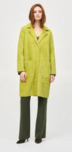 Load image into Gallery viewer, Quilted Collar Coat
