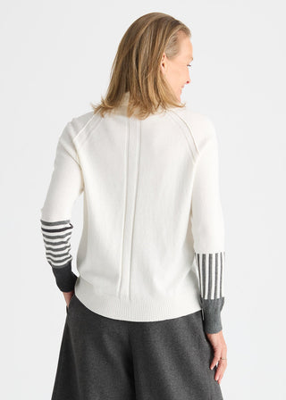 Zaket & Plover white contrast cuff sweater, fourth view